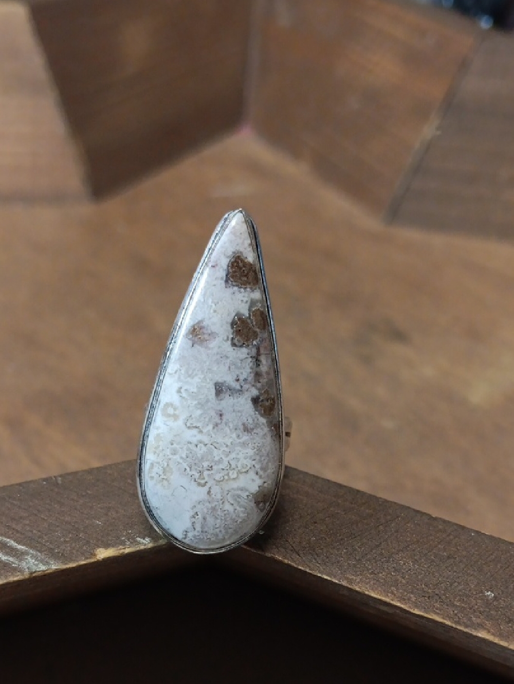 Teardrop White Agate Statement Ring - Women Jewelry